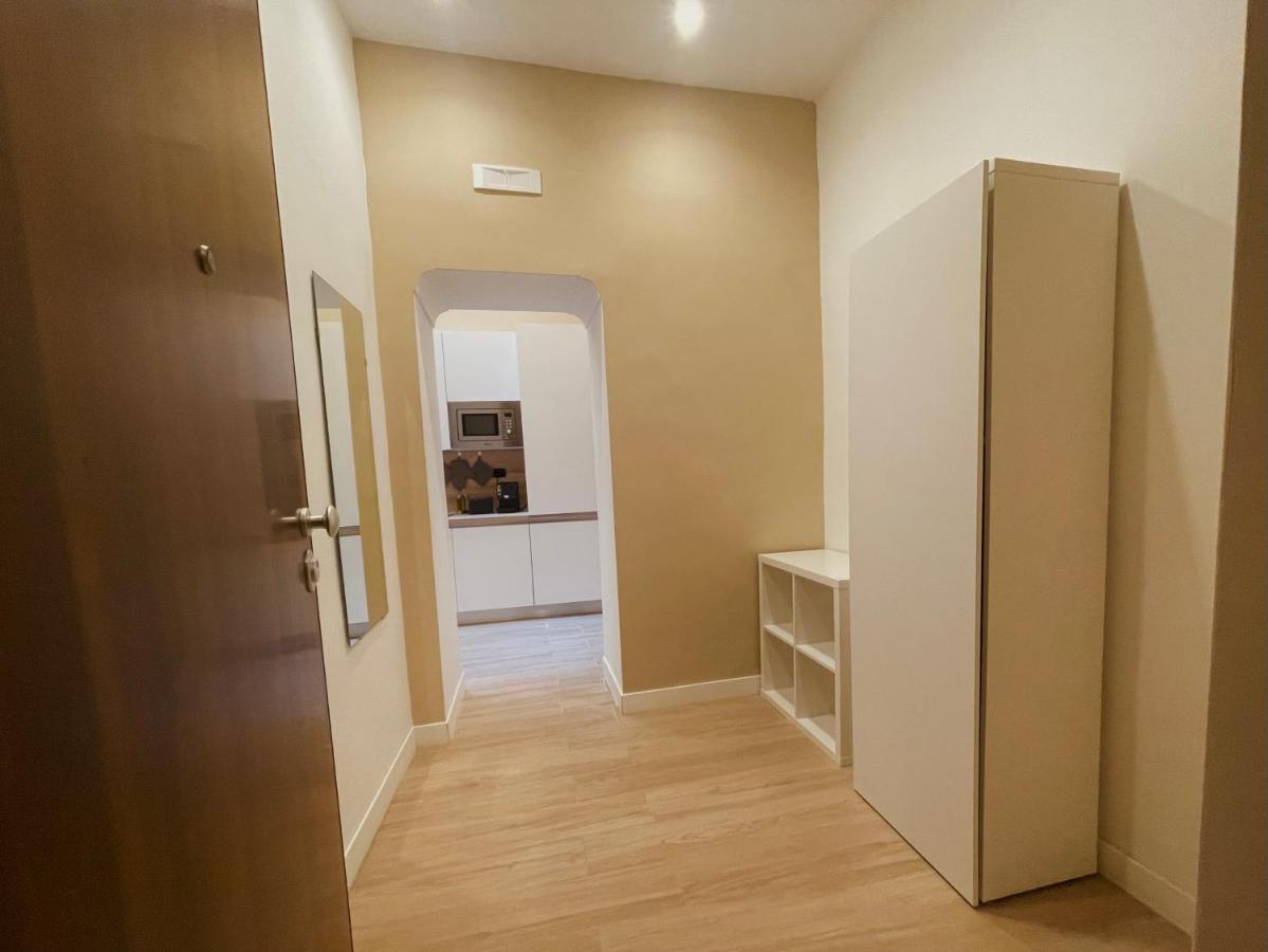 La Suite Di Dante Napoli Bagian luar foto